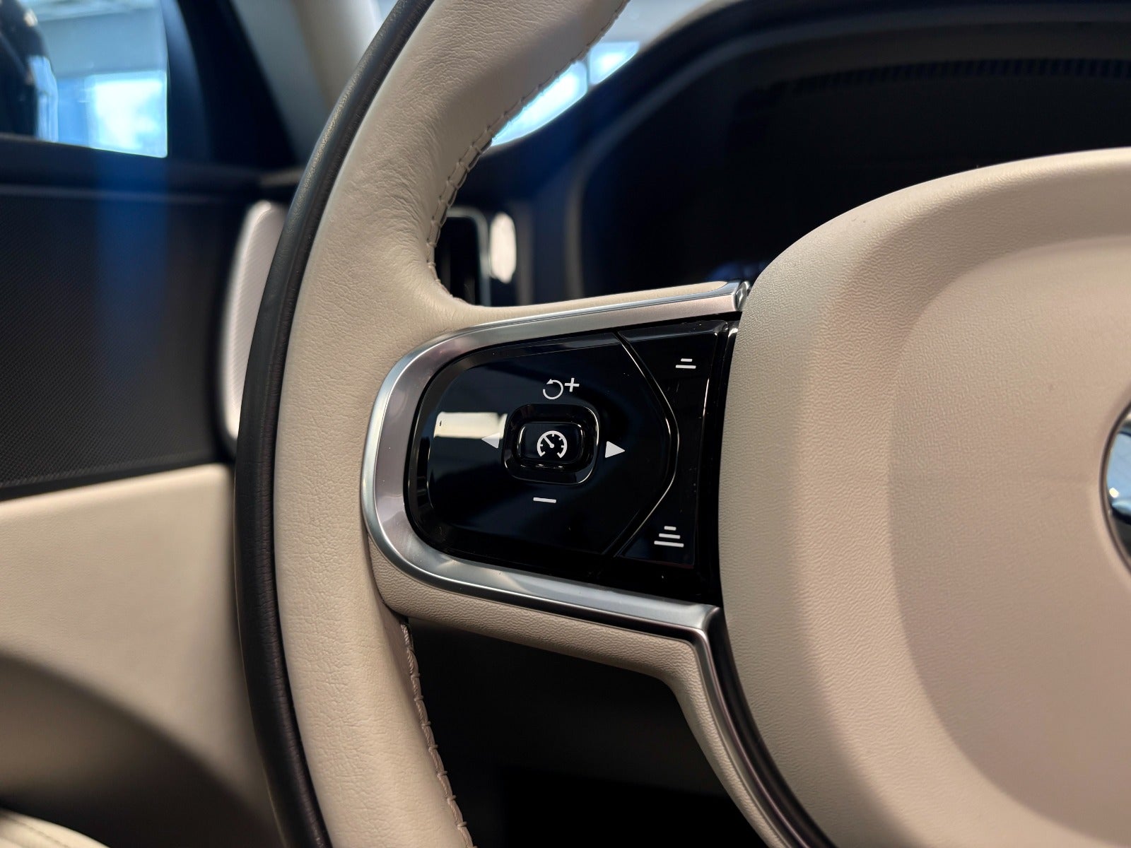 Volvo XC60 T6 ReCharge Inscription aut. AWD
