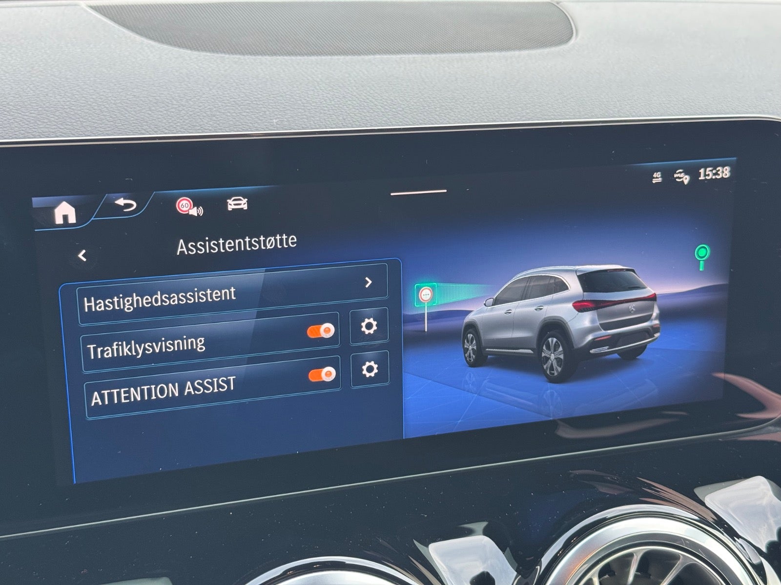 Billede af Mercedes EQA300  AMG Line 4Matic