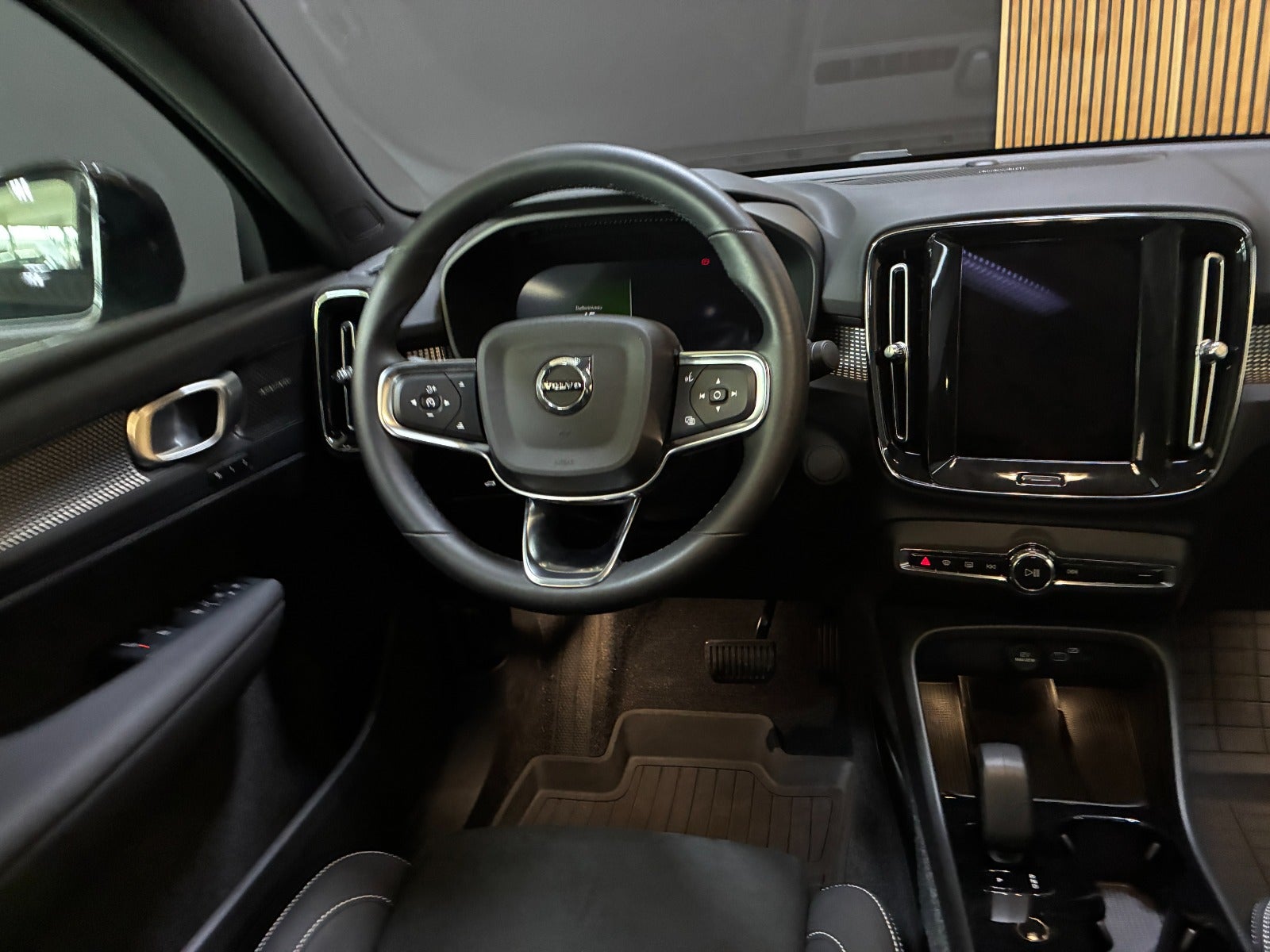 Billede af Volvo EC40  Extended Range Black Edition Plus