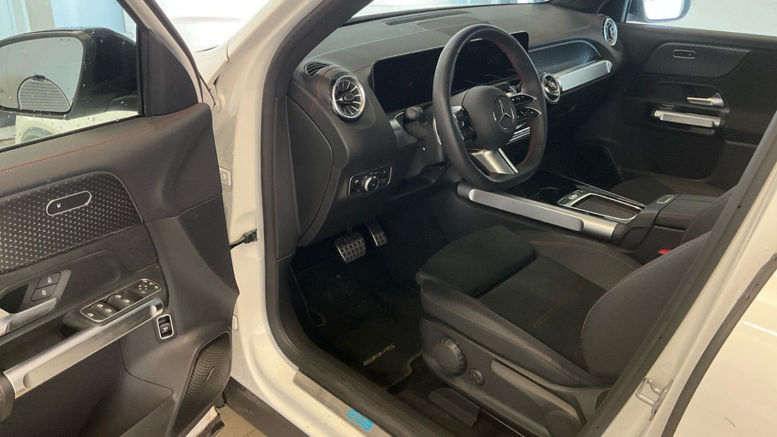Mercedes EQB300 AMG Line 4Matic