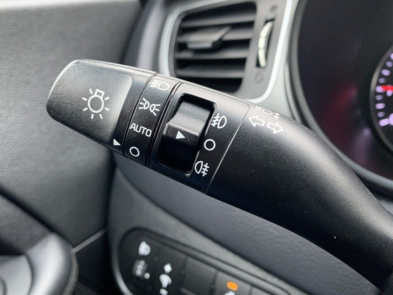 Kia Carens GDi Style 7prs