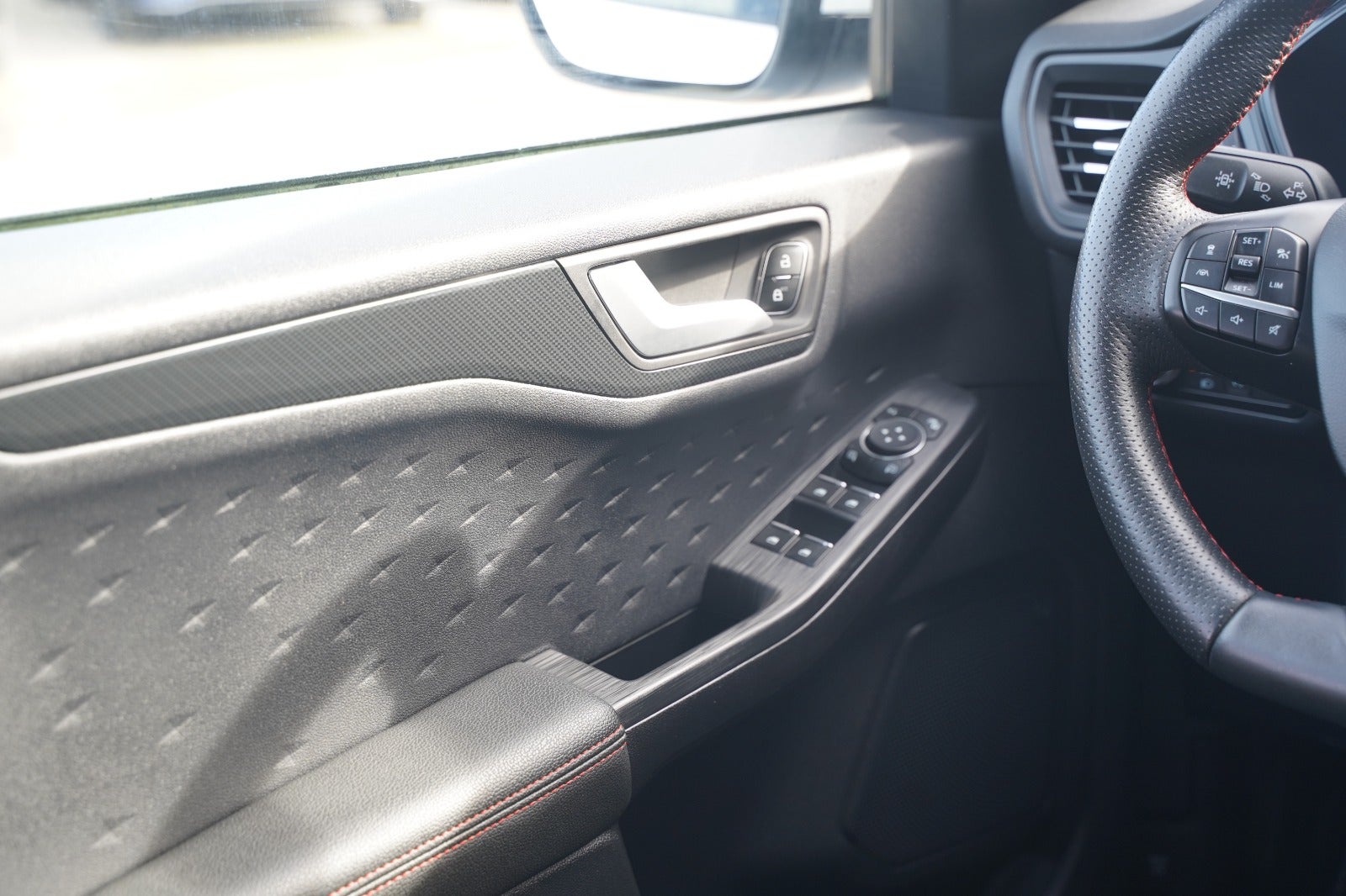 Billede af Ford Kuga 2,5 PHEV ST-Line X CVT