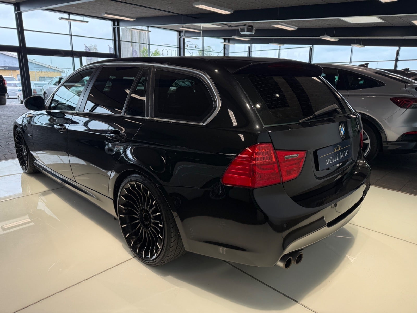 Billede af BMW 325d 3,0 Touring