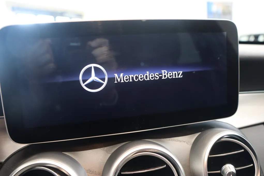 Mercedes C220 d AMG Line stc. aut.