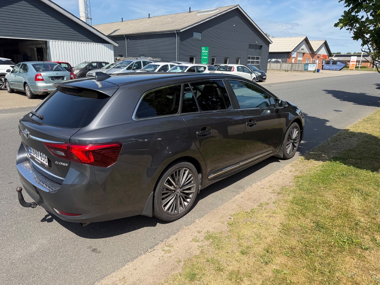 Toyota Avensis VVT-i T2 Executive Touring Sports MDS - billede 6