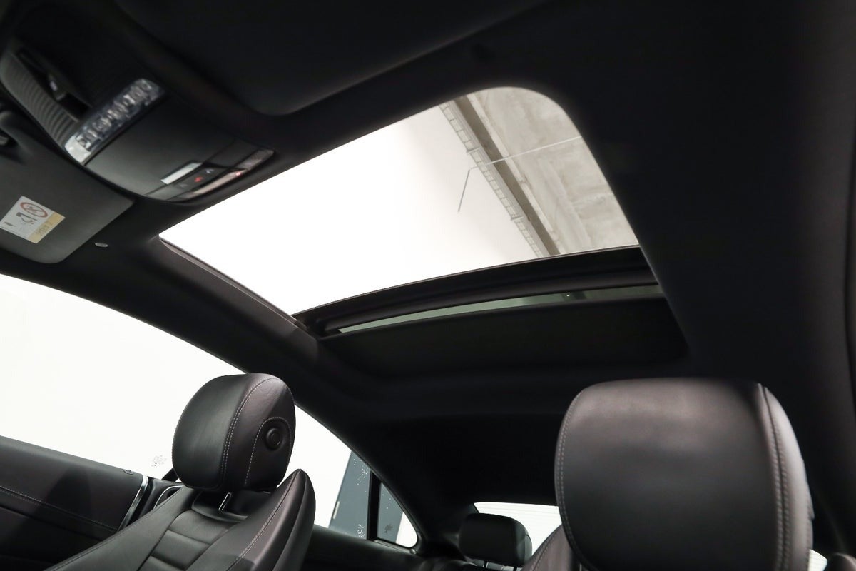 Mercedes-Benz E 400 (5/8)
