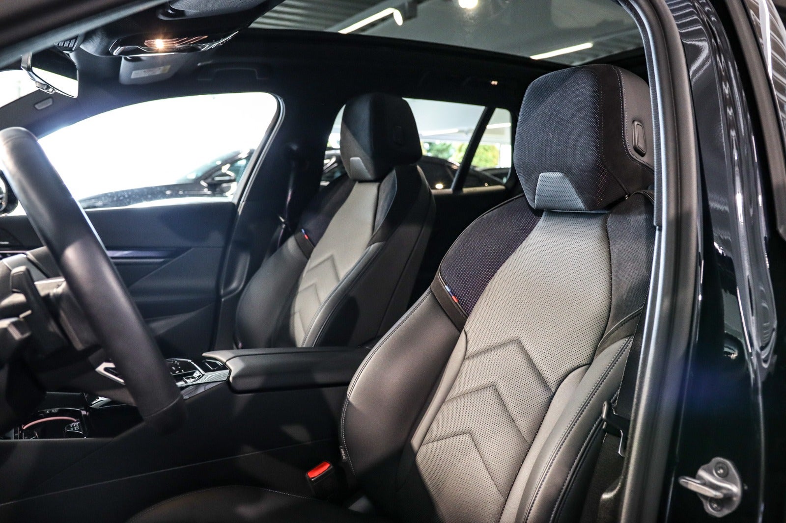 Billede af BMW i5 eDrive40 Touring Fully Charged M-Sport