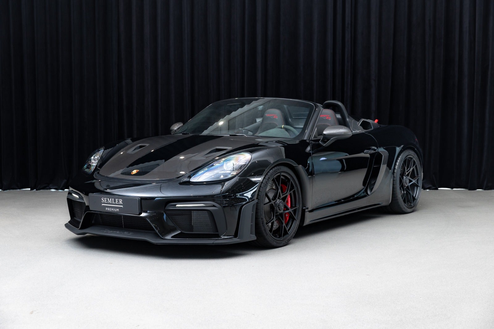 Porsche 718 Spyder RS