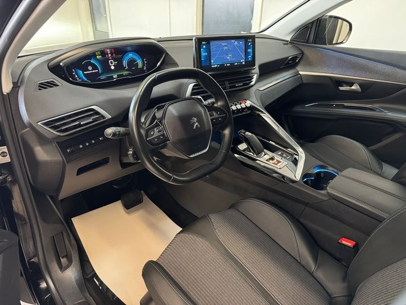 Peugeot 3008 Hybrid First Selection EAT8