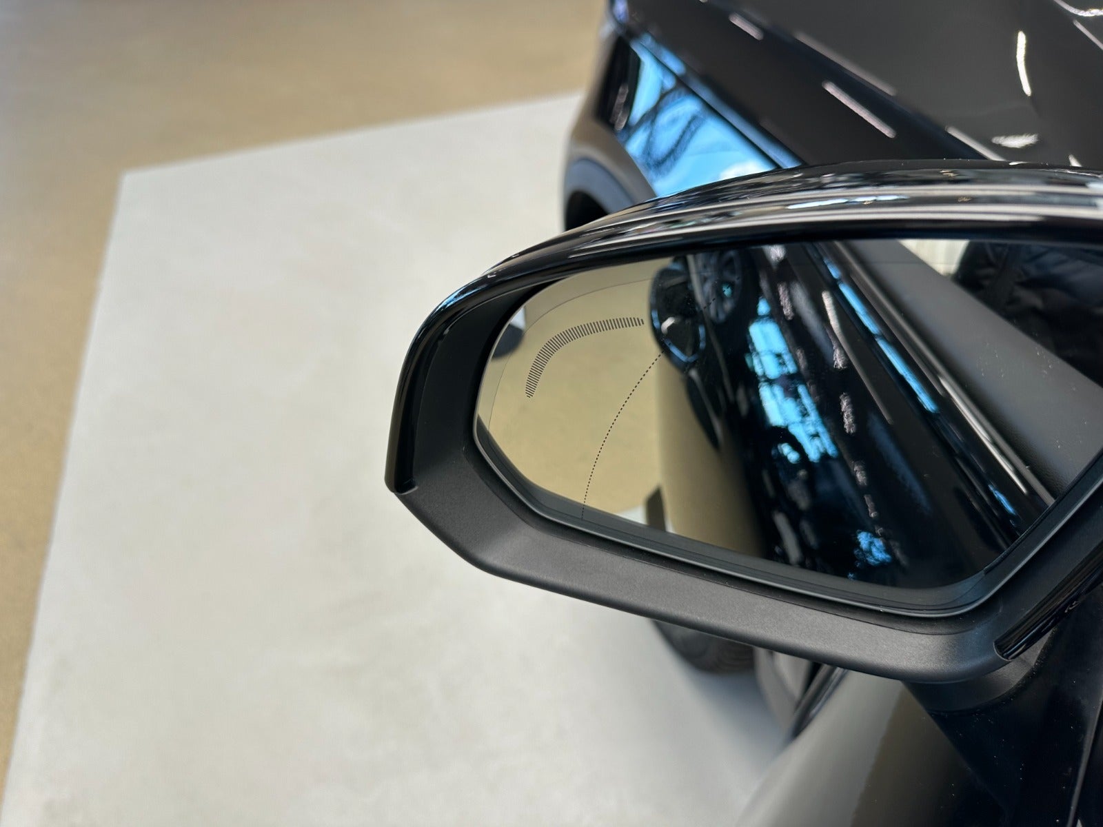 Billede af Volvo XC40  P6 ReCharge Plus