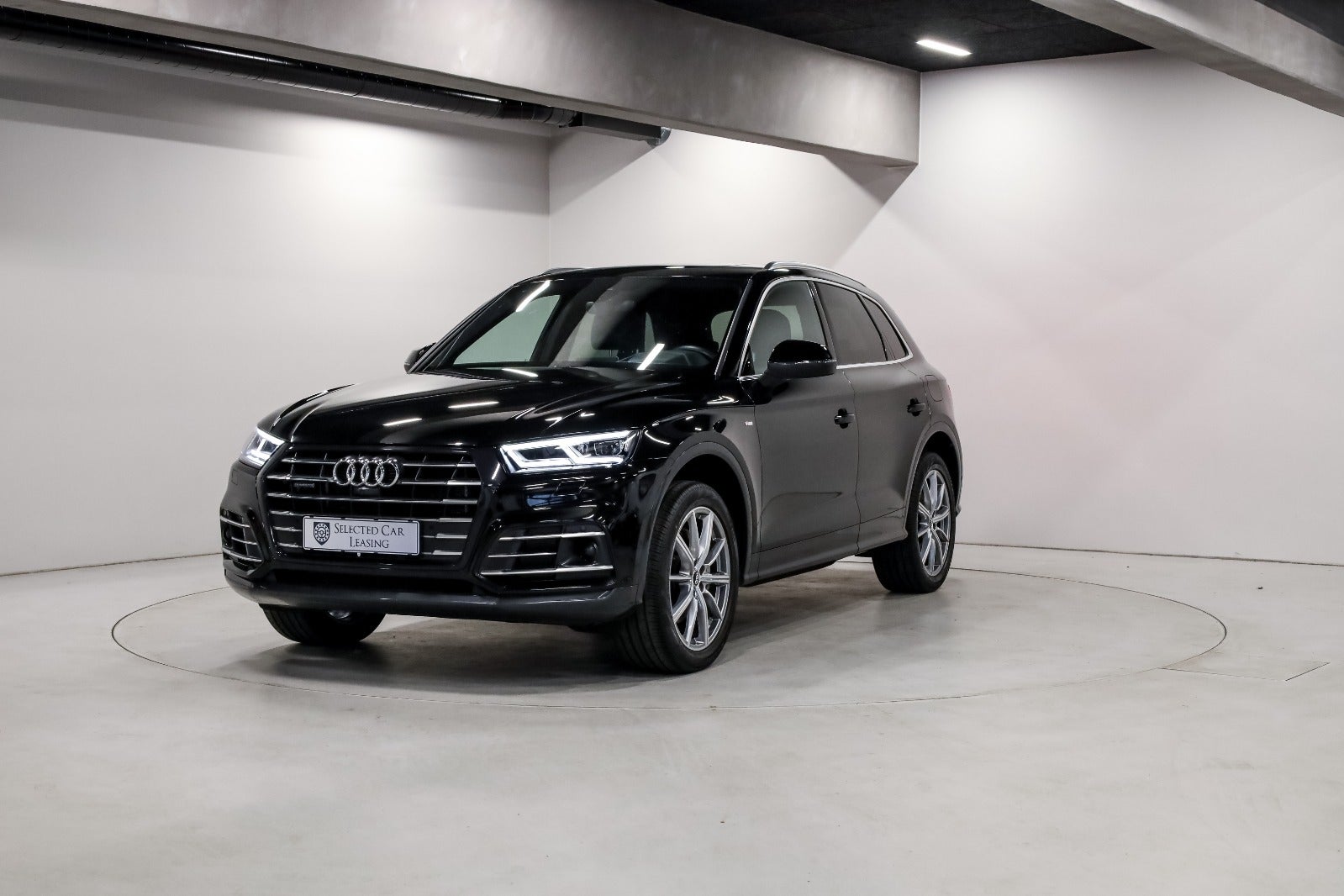 Audi Q5 55 TFSi e Sport quattro S-tr.