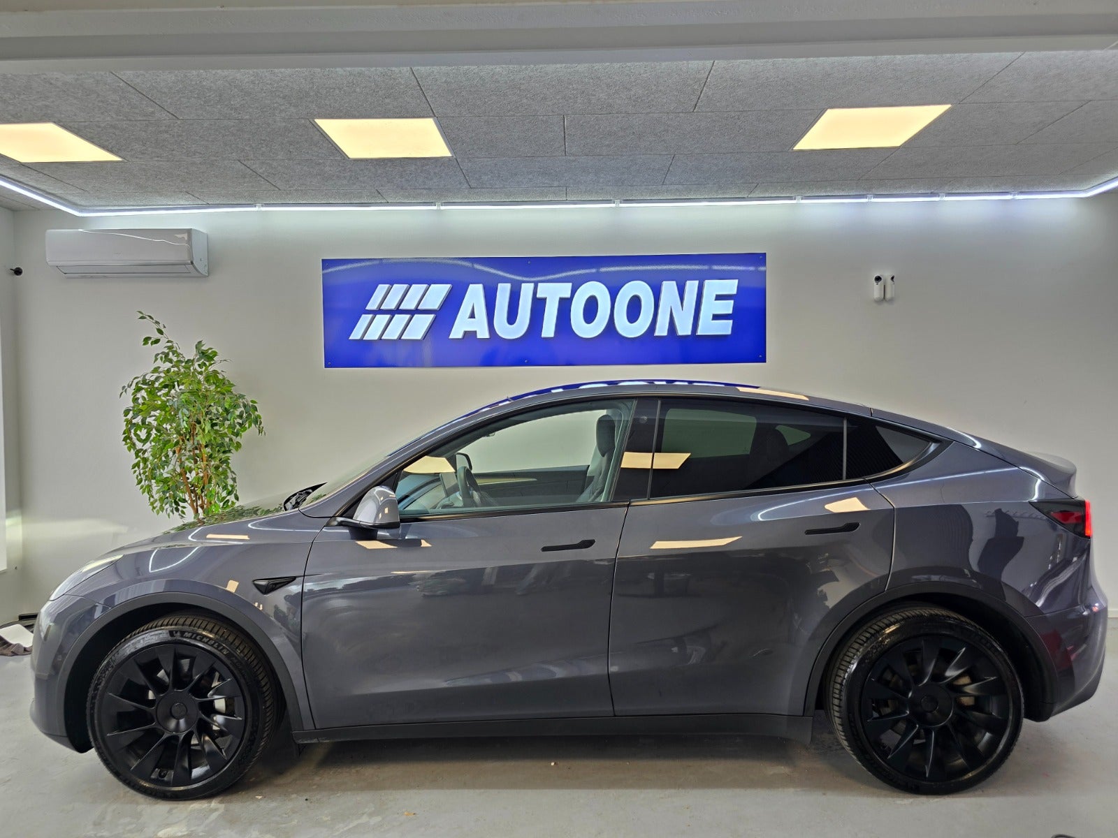 Billede af Tesla Model Y  Long Range AWD
