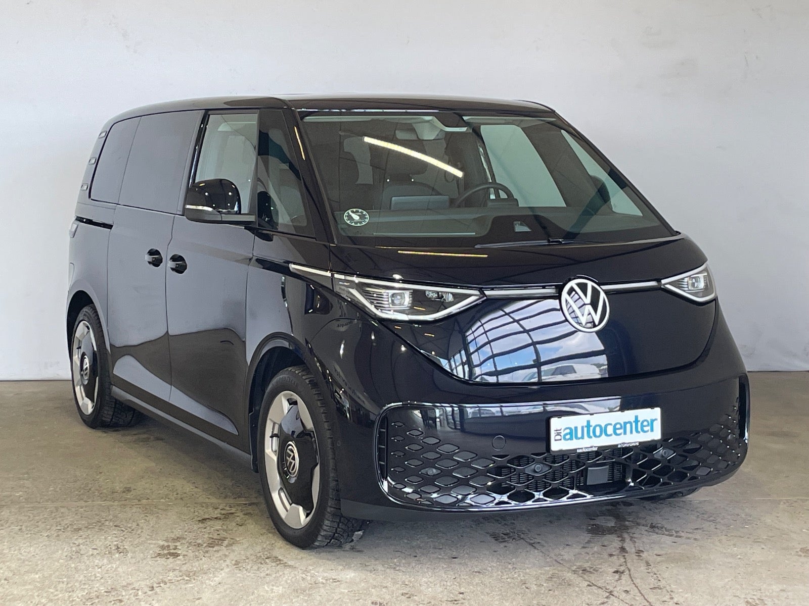 VW ID.Buzz Pro SWB