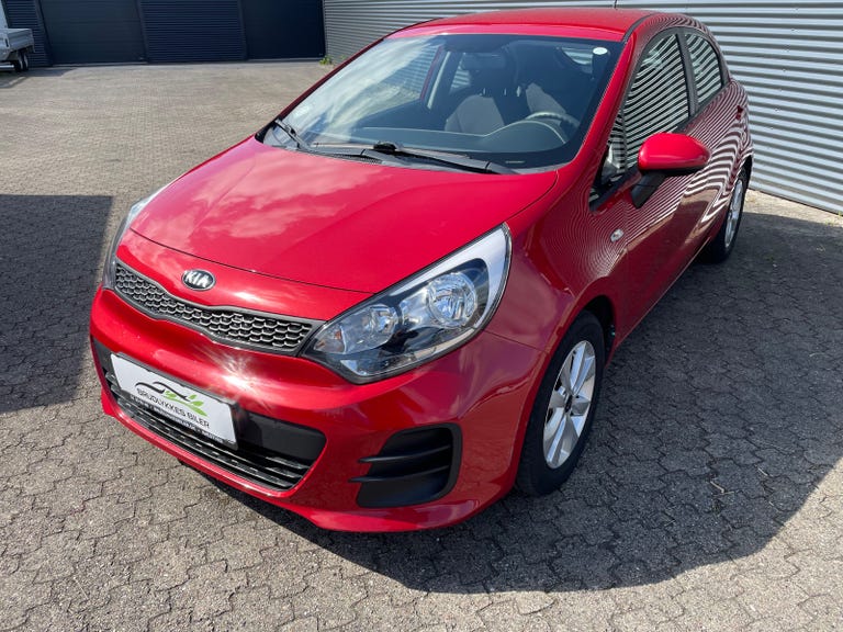 Kia Rio CVVT Attraction