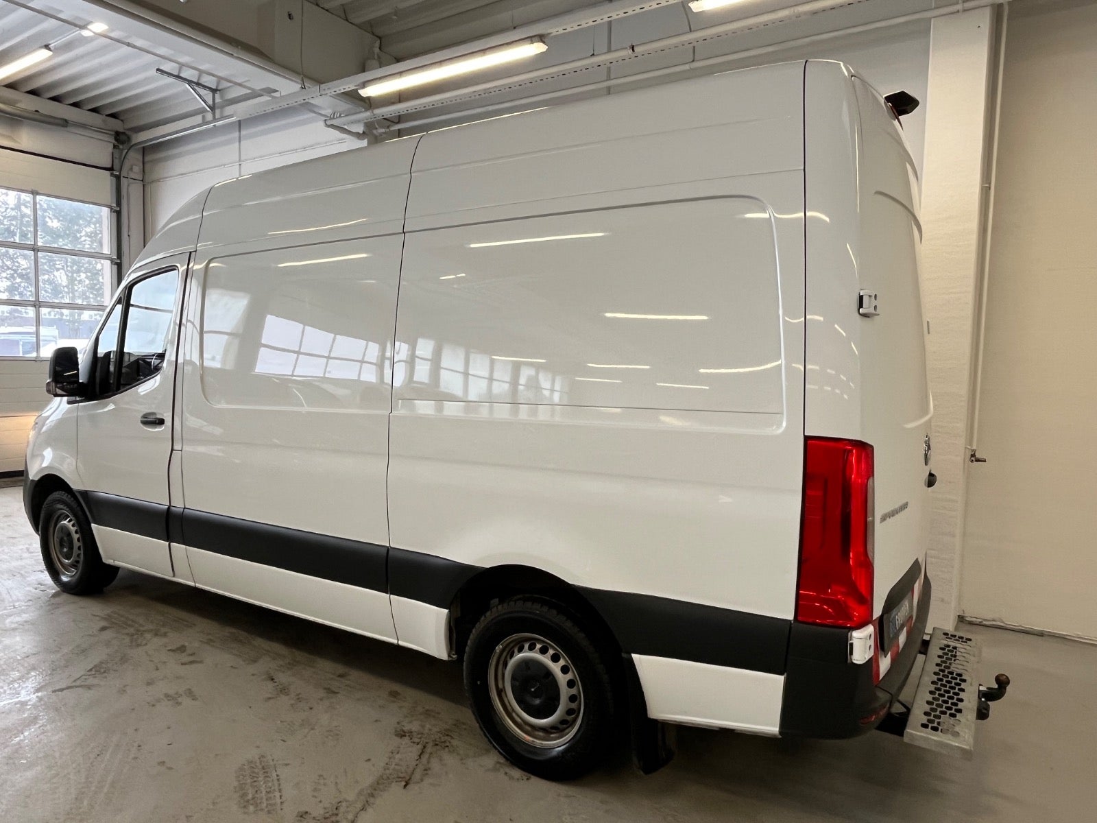 Billede af Mercedes Sprinter 317 2,0 CDi A2 Kassevogn aut. RWD