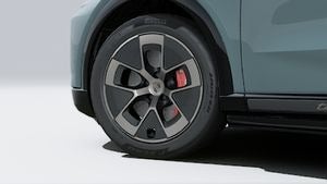 Gallery image 7 of 10