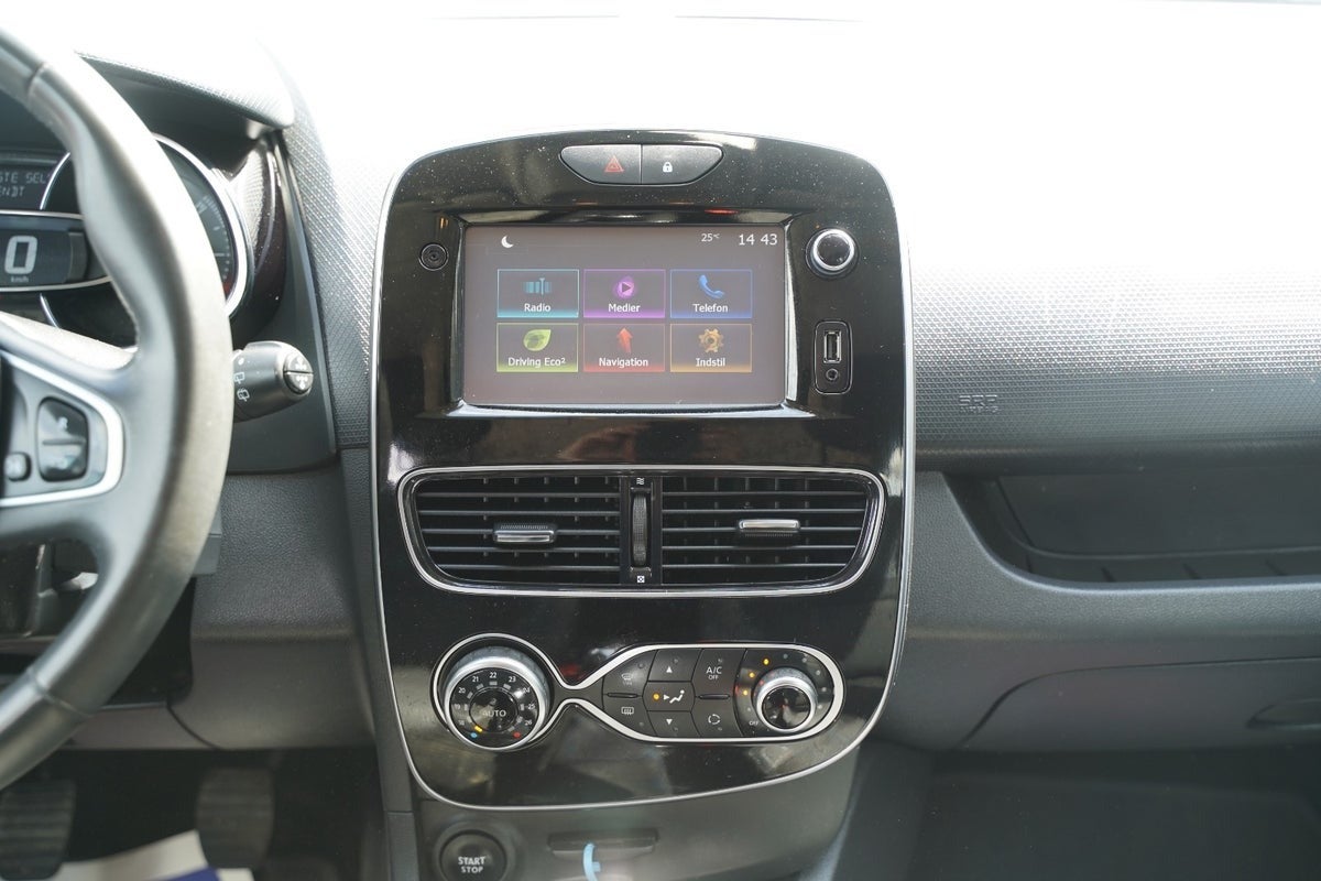 Billede af Renault Clio IV 1,5 dCi 90 Zen Sport Tourer