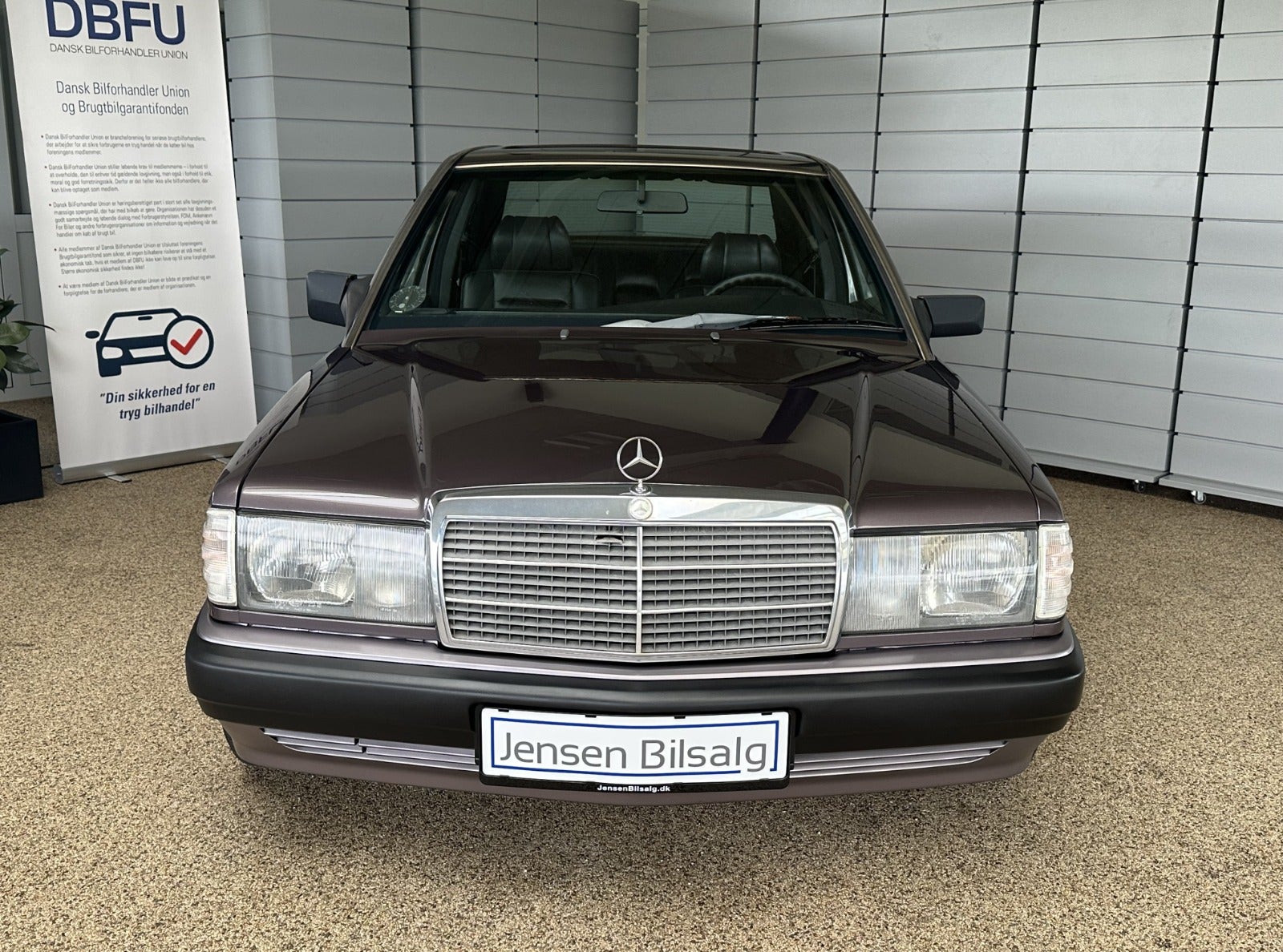 Mercedes 190 E Sportline aut.