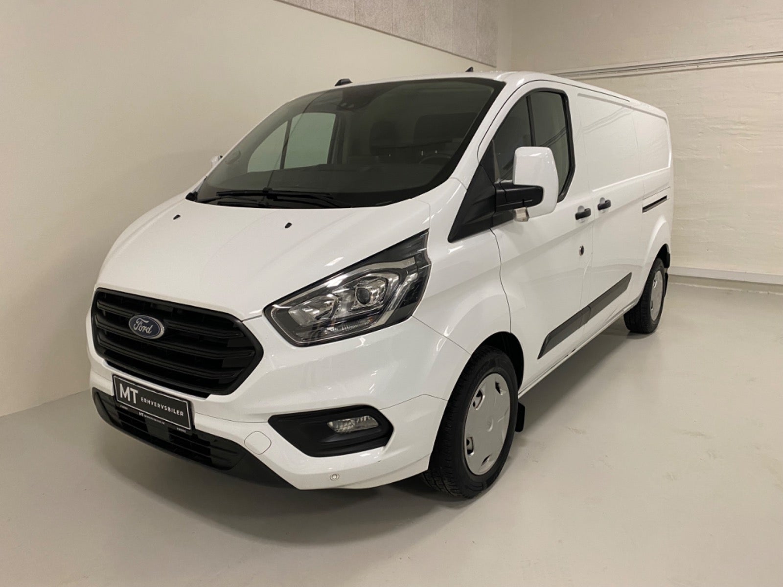 Ford Transit Custom 320L 2,0 TDCi 130 Trend aut.