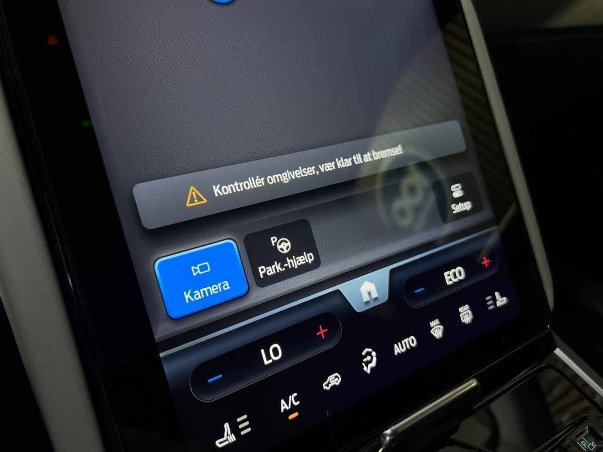 Ford Explorer Select Extended Range AWD
