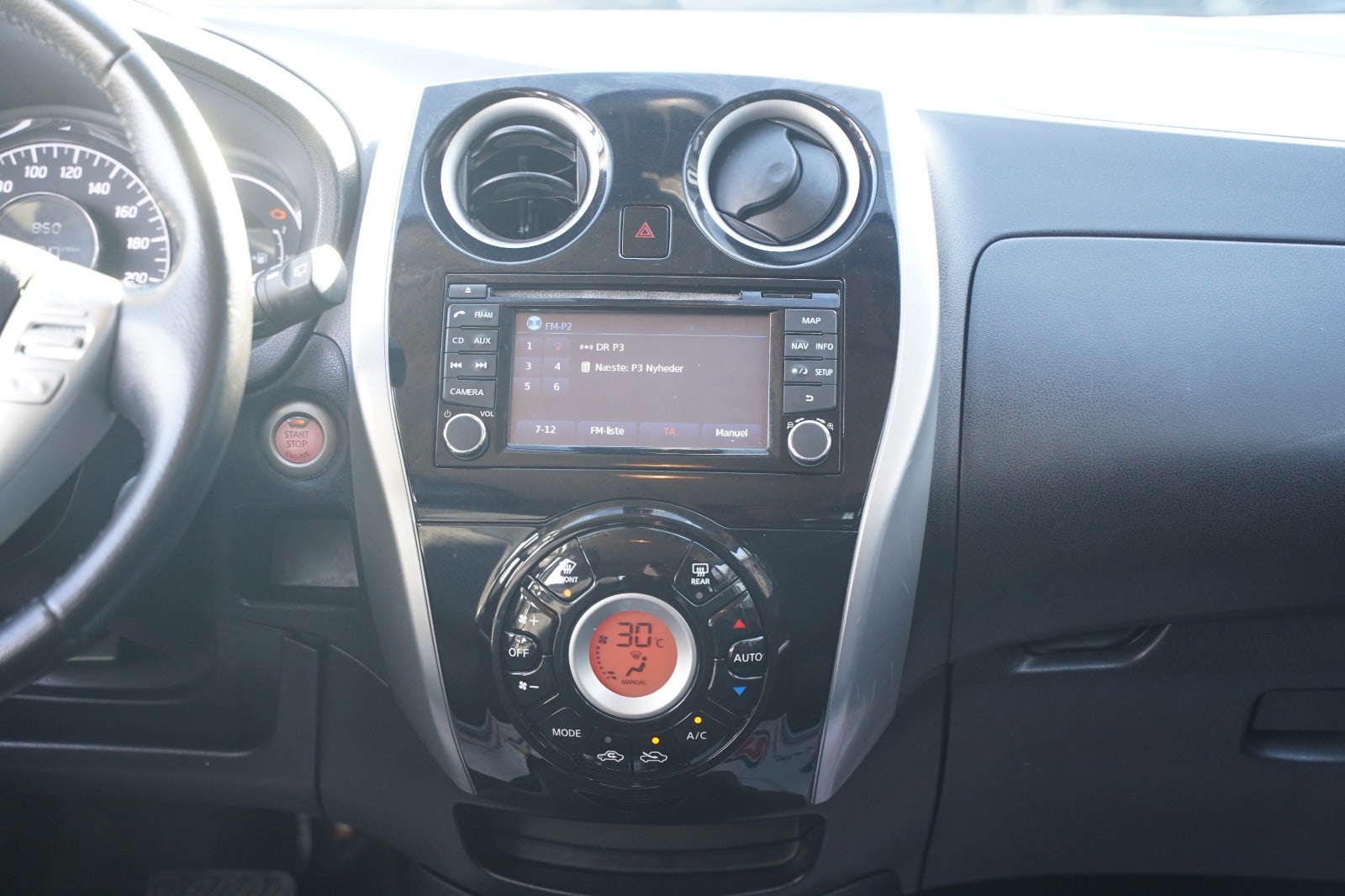 Billede af Nissan Note 1,2 Dig-S 98 Tekna CVT