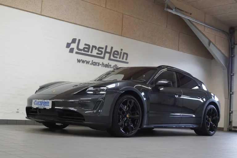 Porsche Taycan 4S Performance+ Cross Turismo