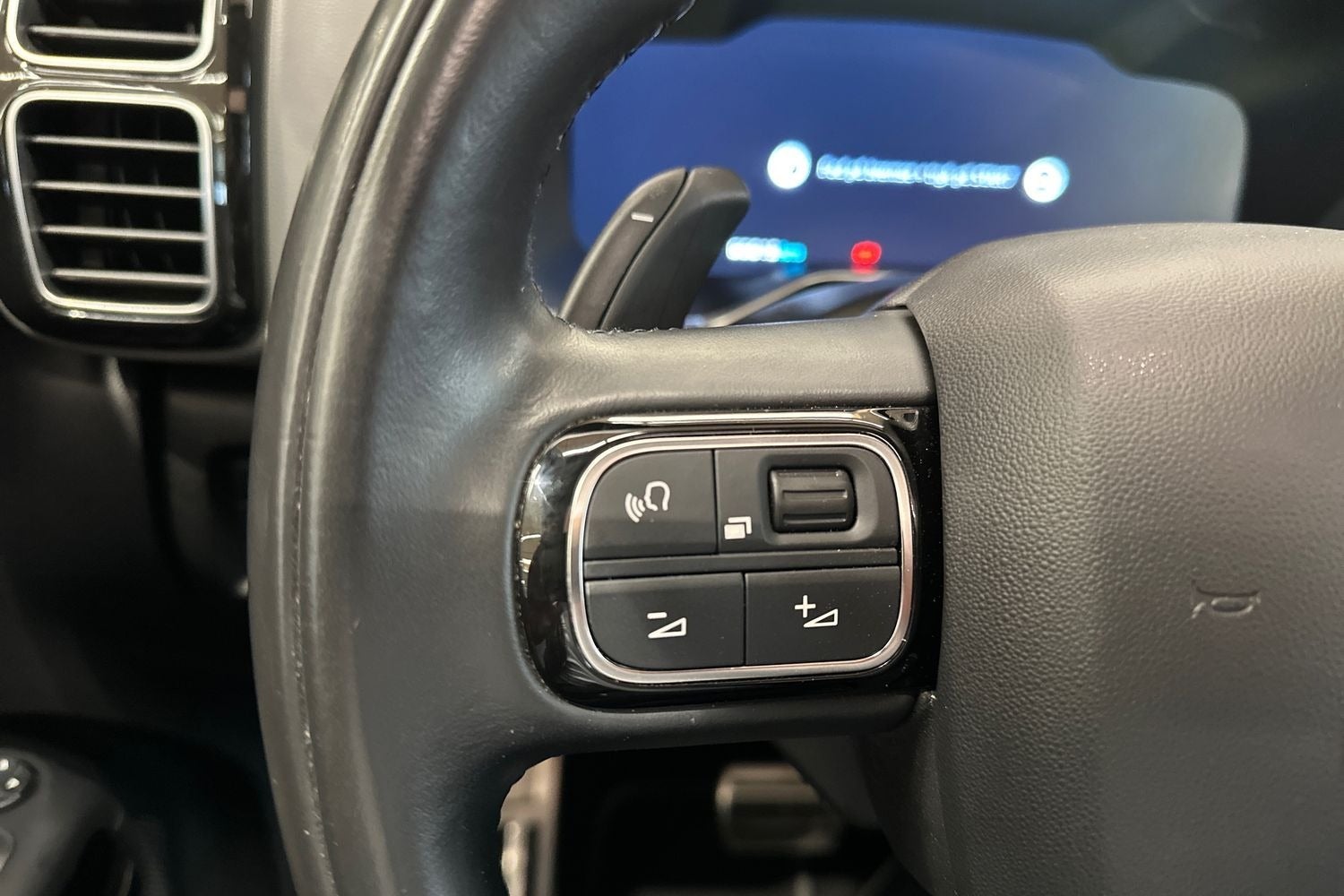 Billede af Citroën C5 Aircross 1,6 Hybrid SkyLine EAT8