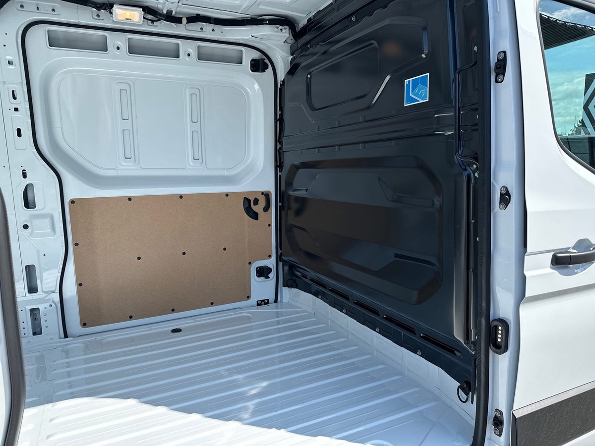 Renault Master V T35 E-Tech L2H2 Kassevogn Tekno billede 13