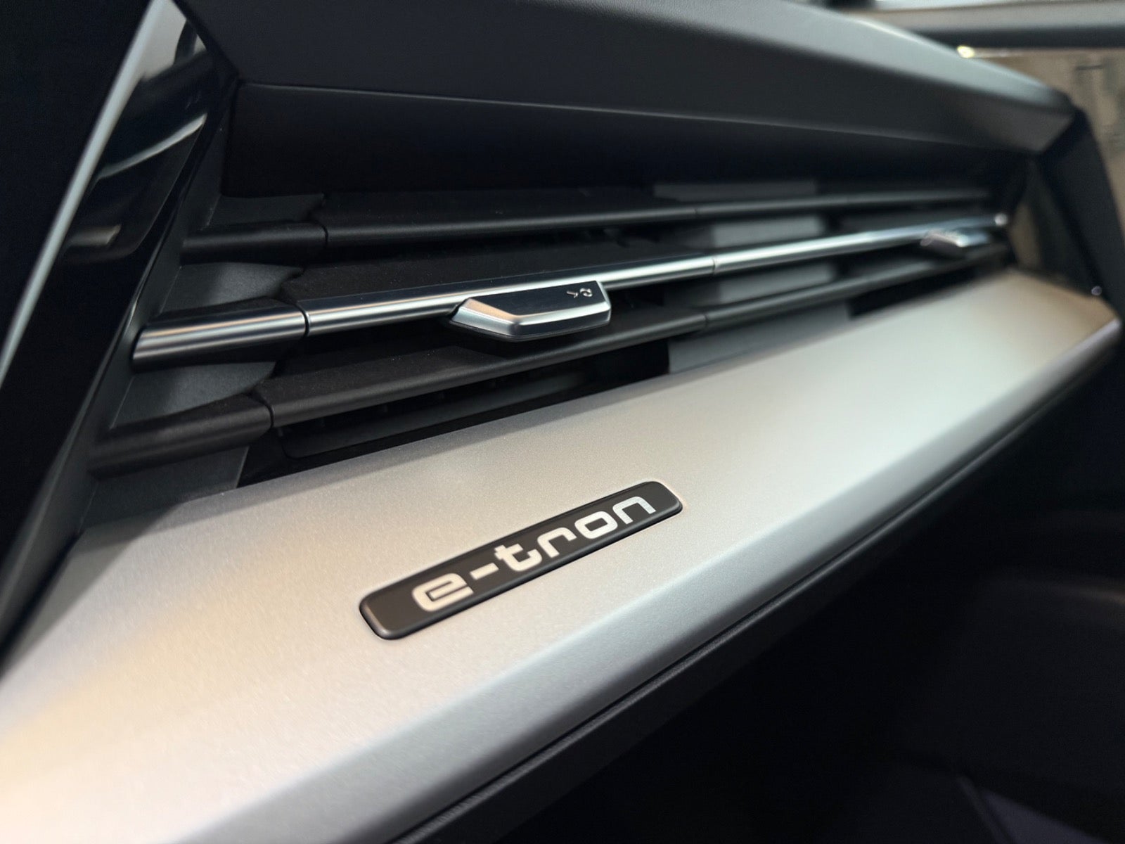 Audi Q4 e-tron Advanced