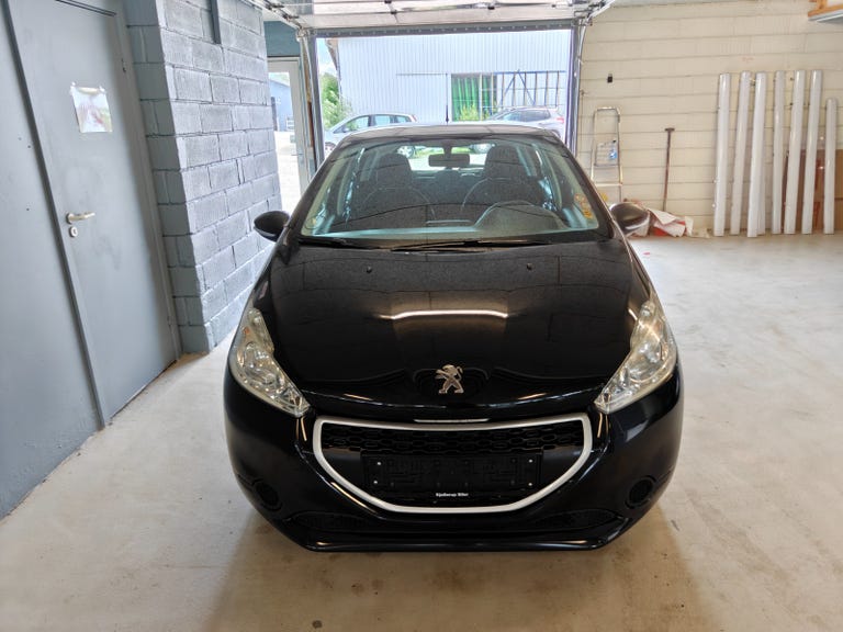 Peugeot 208 VTi Active+
