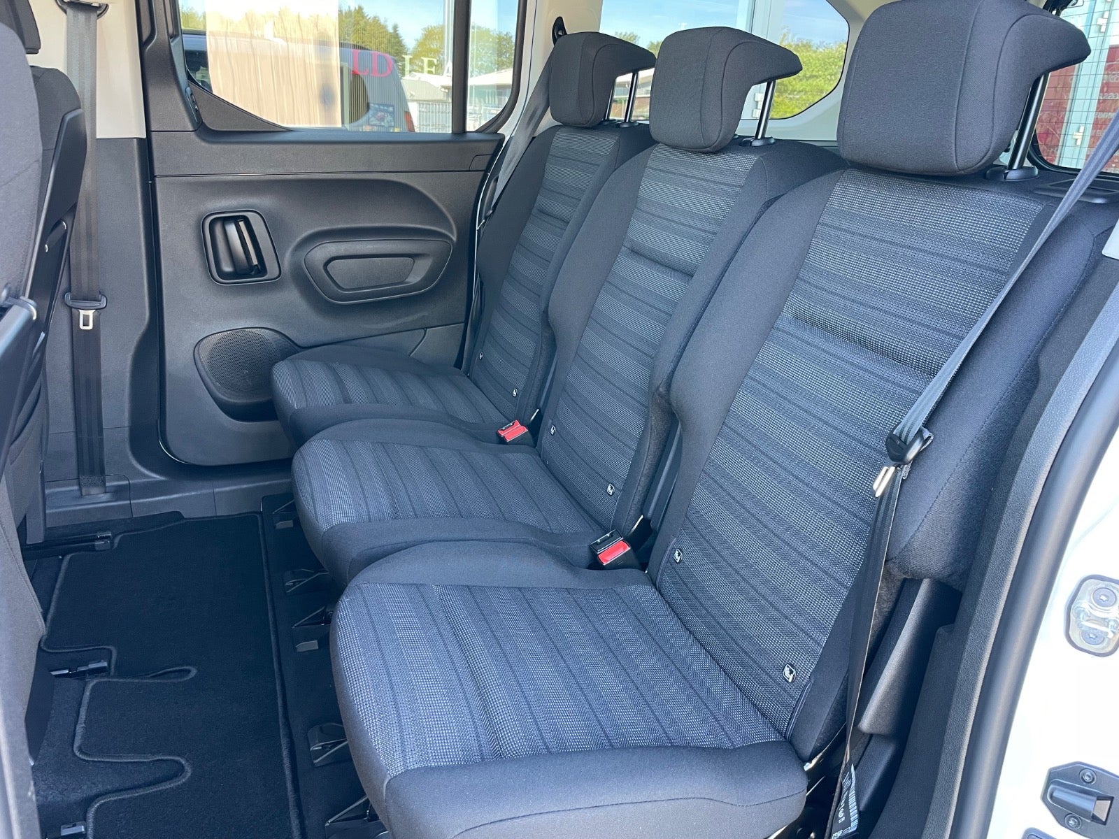 Billede af Opel Combo-e Life 50 Ultimate L2