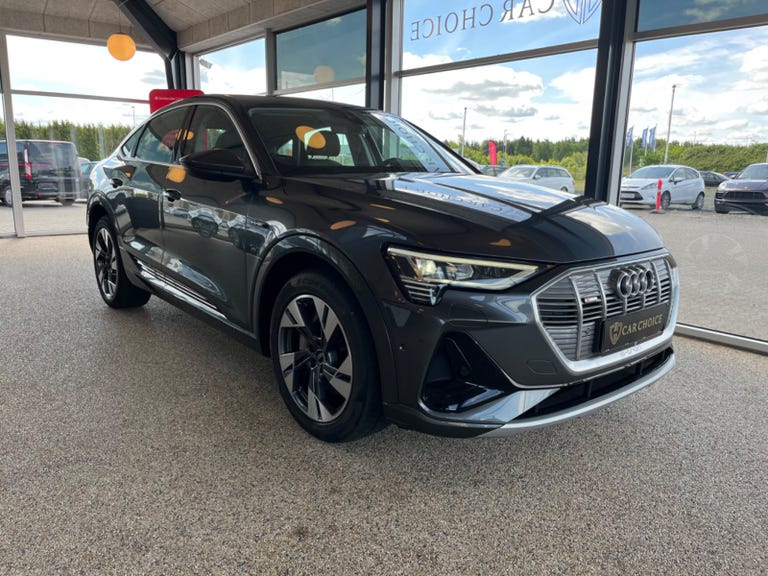 Audi e-tron Advanced Sportback quattro