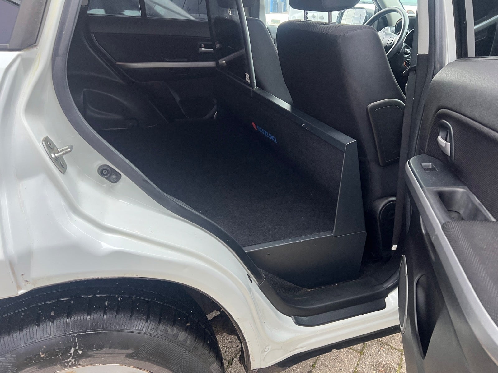 Billede af Suzuki Grand Vitara 1,9 DDiS GLS Van