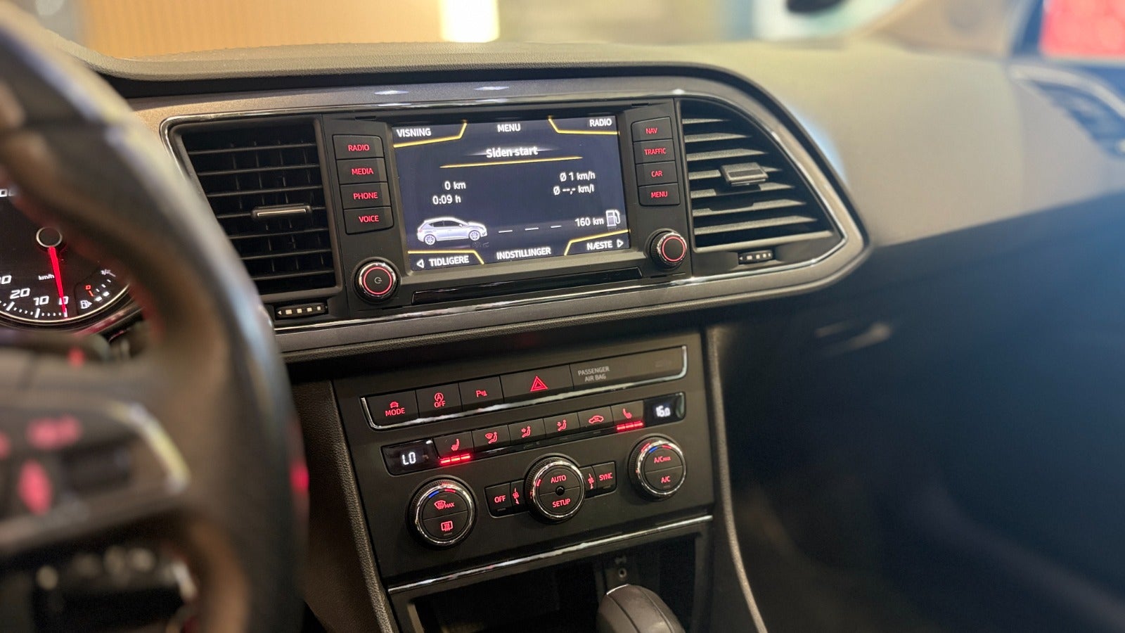 Billede af Seat Leon 2,0 TDi 150 FR DSG eco Van
