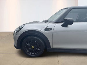 MINI Cooper SE Classic Trim