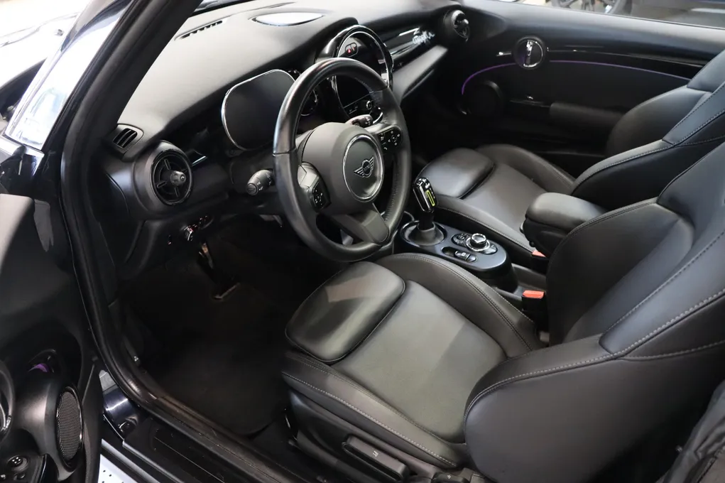 MINI Cooper SE Camden Edition