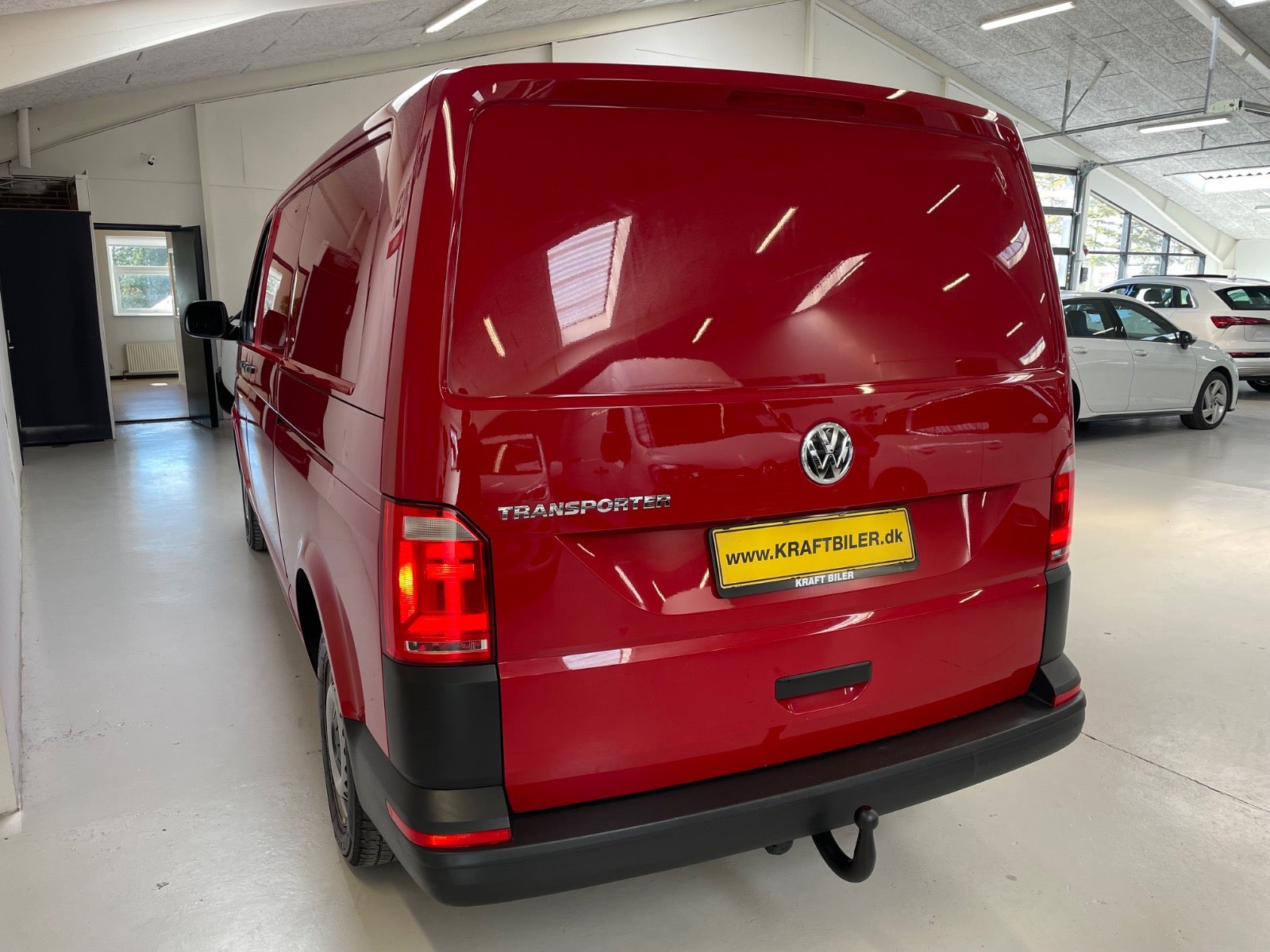 Billede af VW Transporter 2,0 TDi 102 Kassevogn kort