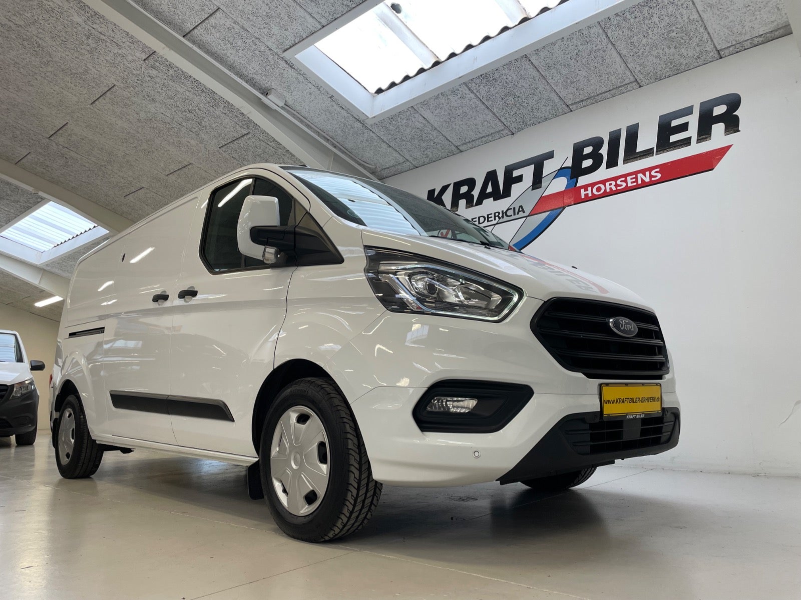 Billede af Ford Transit Custom 300L 2,0 TDCi 130 Trend aut.
