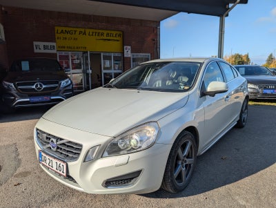 Volvo S60 2,0 D3 163 R-Design aut. 4d