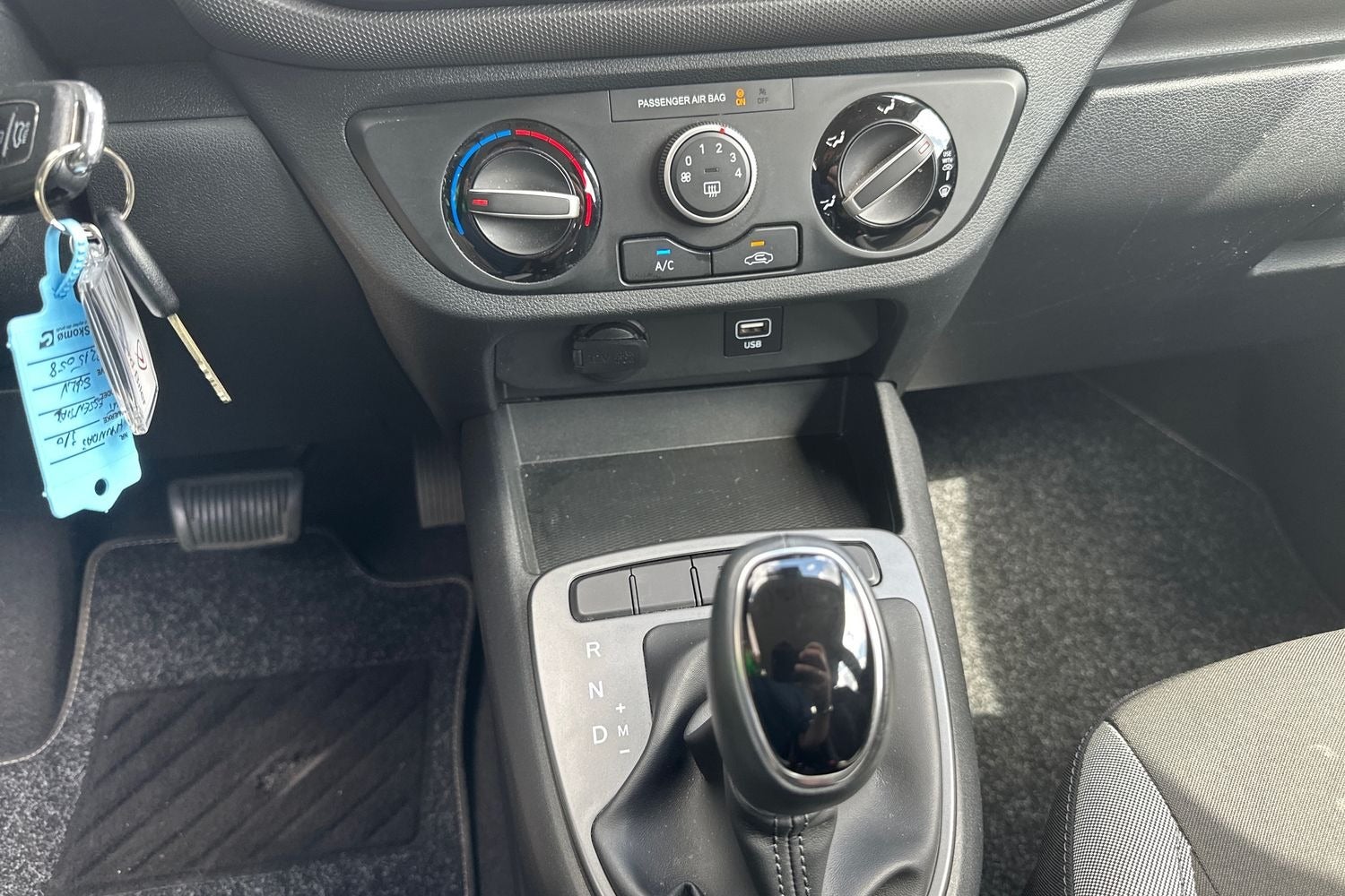 Billede af Hyundai i10 1,0 MPi Essential AMT