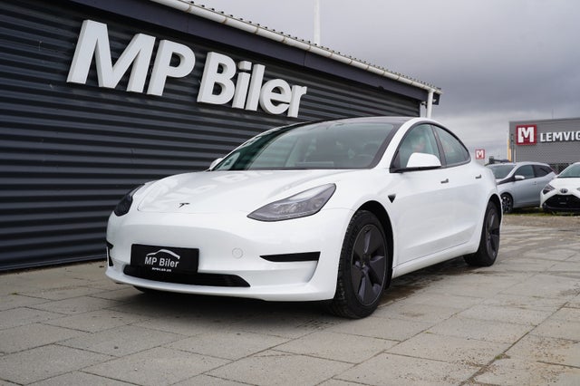 Tesla Model 3  RWD