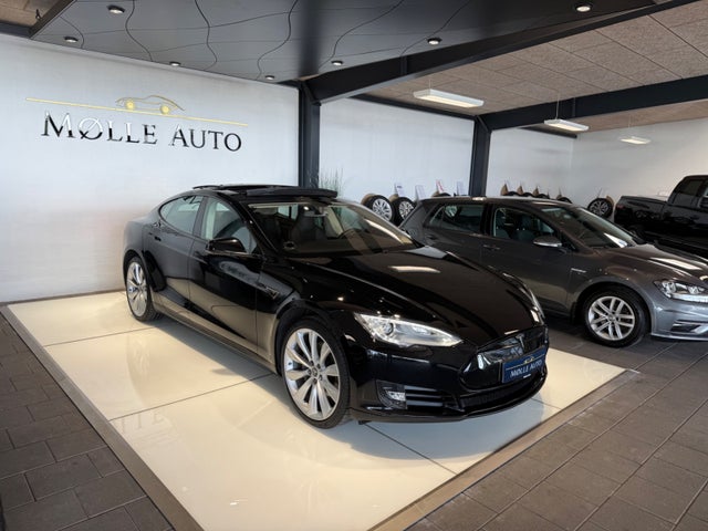 Tesla Model S  P85
