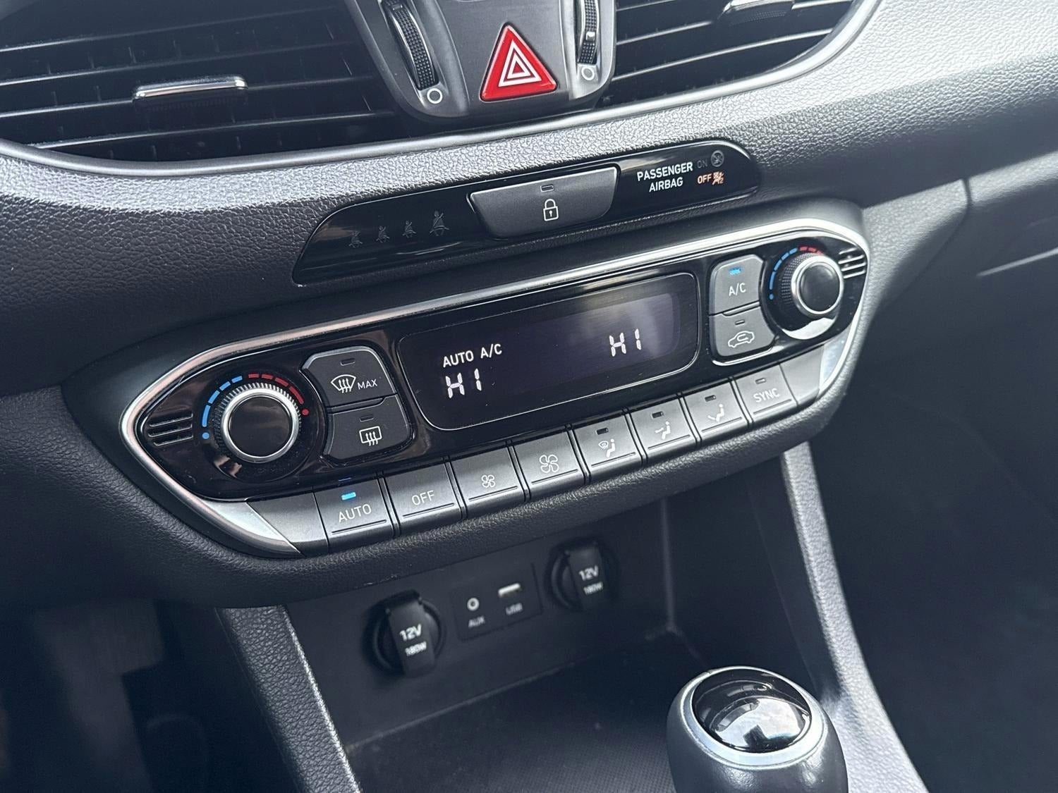 Billede af Hyundai i30 1,4 T-GDi Premium stc. DCT