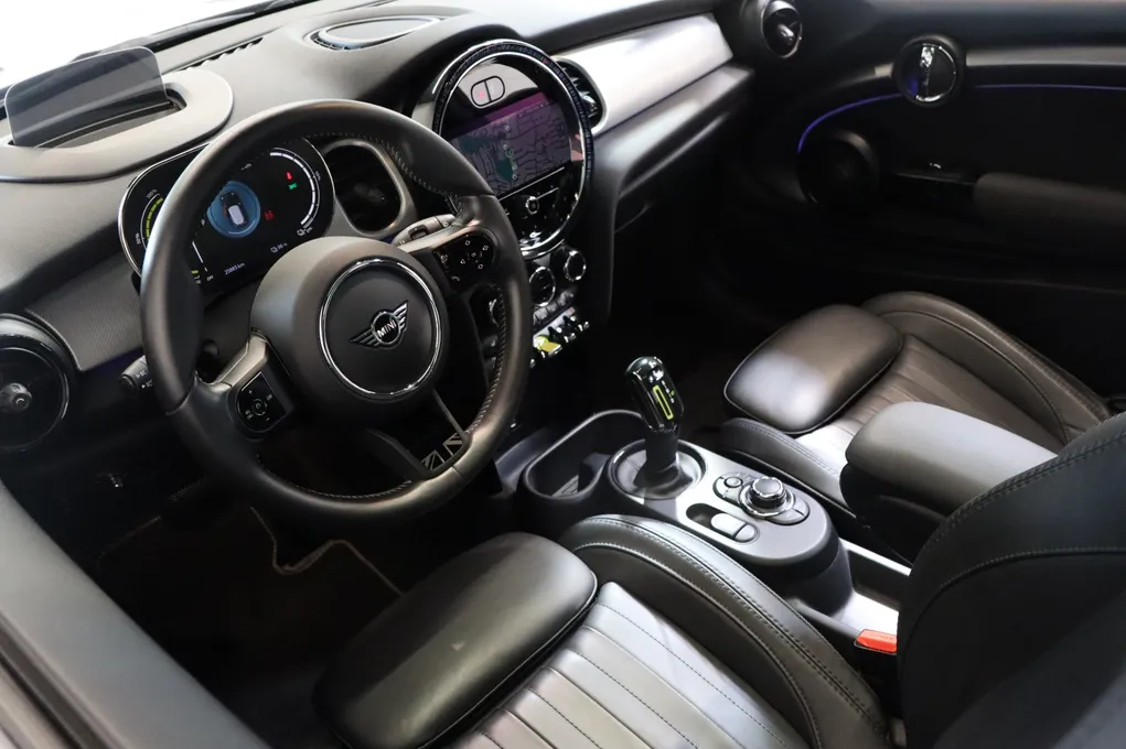 MINI Cooper SE Yours Trim