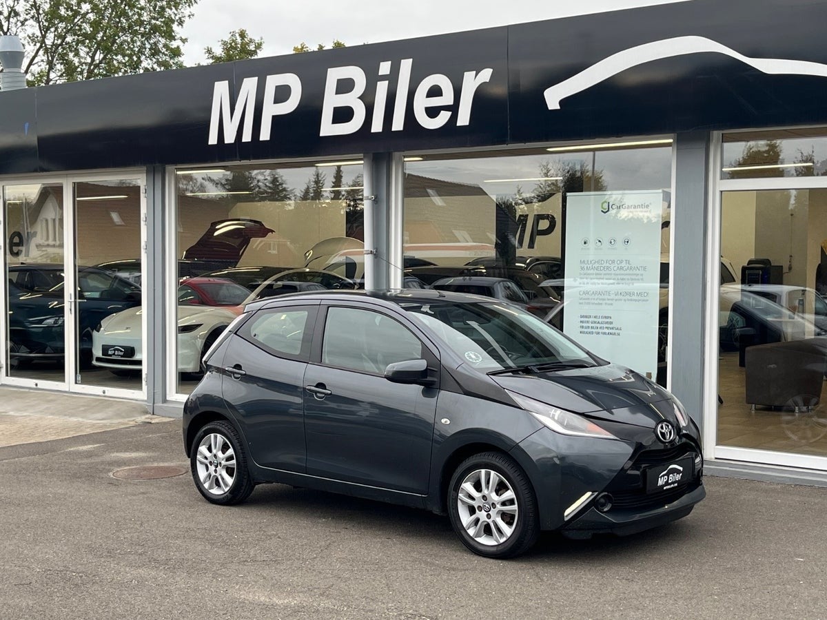 Billede af Toyota Aygo 1,0 VVT-i x-black II x-shift