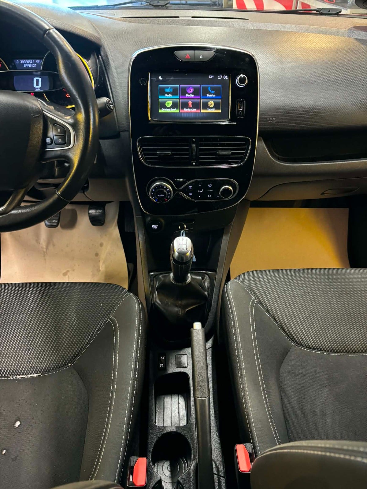 Billede af Renault Clio IV 0,9 TCe 90 Limited Sport Tourer