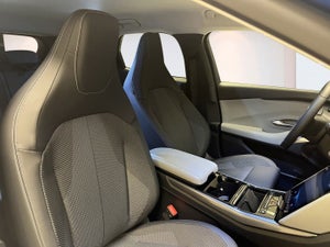 Ford Explorer Select Extended Range