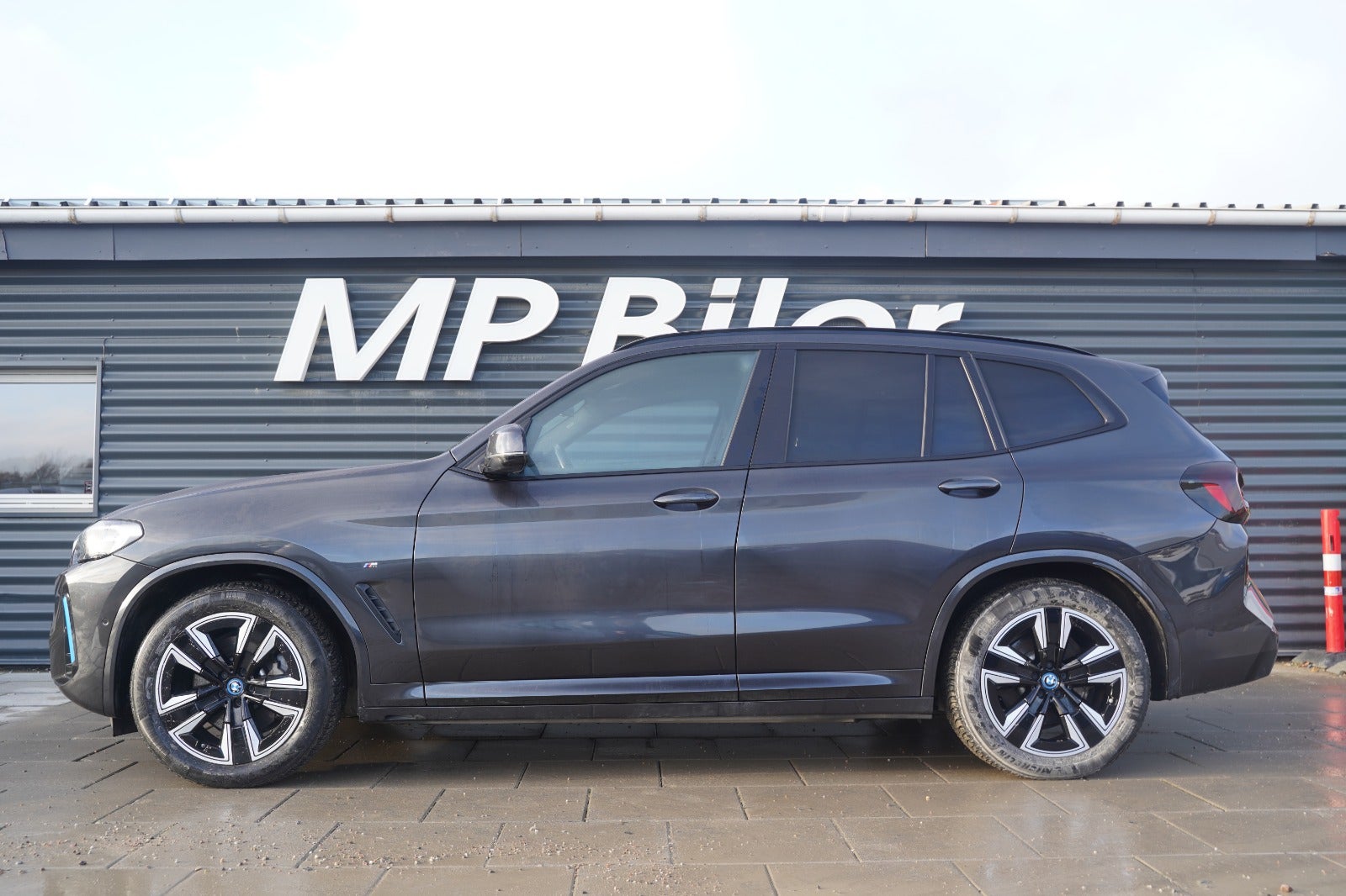 Billede af BMW iX3  Charged M-Sport