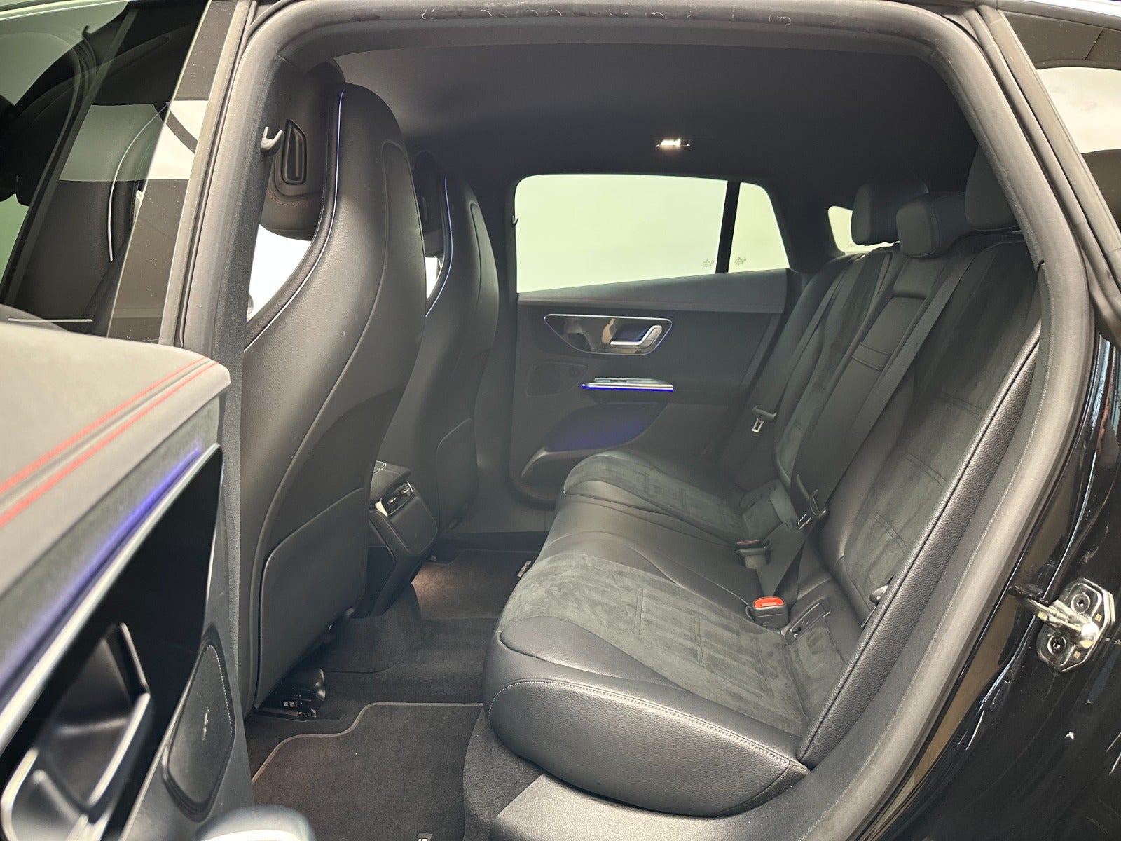 Billede af Mercedes EQE350  AMG Line