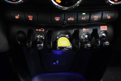 MINI Cooper SE Essential